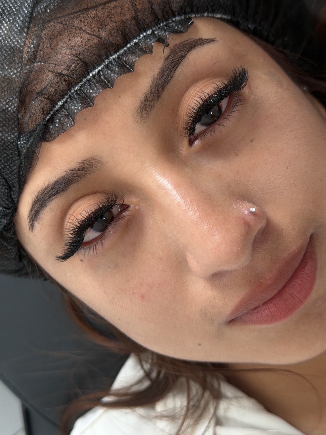 Cat-eye lash extensions, close-up